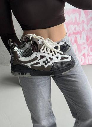 Женские кроссовки топ 🏜️