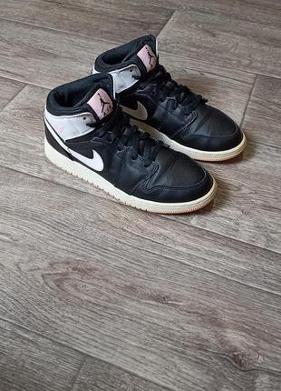 Кроссовки nike air jordan originals спортивные женские 40
