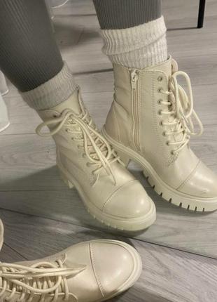 Ботинки шкіряні aldo