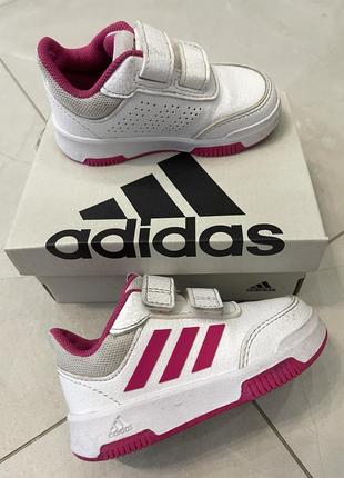 Продам дитячі кросівки