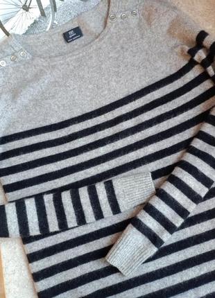 Жіночий сиугастий светр 100% кашемір розмір 12