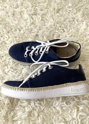 Брендовые кроссовки кеды