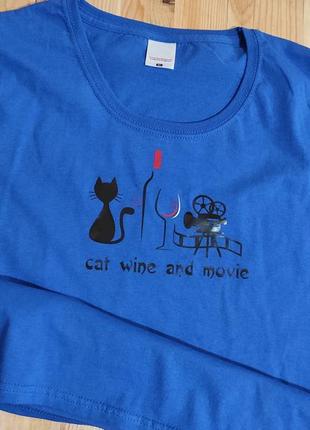 Женская футболка с принтом - кот, кино, вино