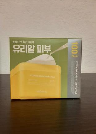 Тонер-пады для ровного тона и сияния mediheal vitamide brightening pad