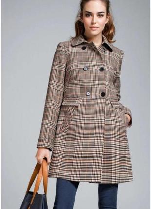 Брендовое пальто в клетку h&m, s