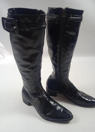 Кожаные итальянские сапоги лак 41 р на цигейке