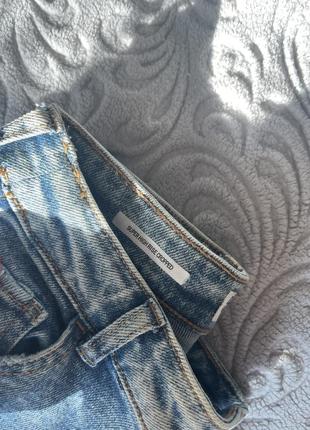 Джинси жіночі bershka