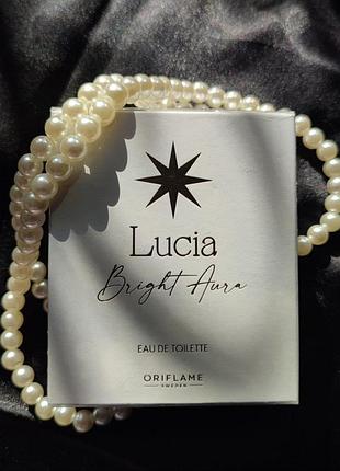 Туалетна вода lucia bright aura