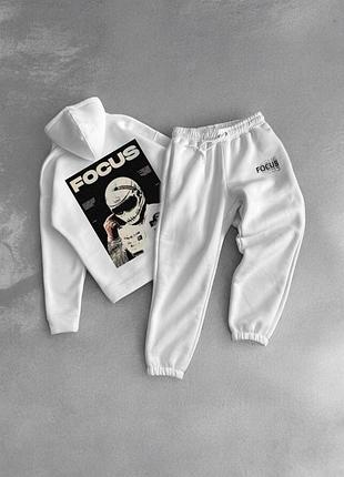 Спортивный костюм с принтом черный и белый