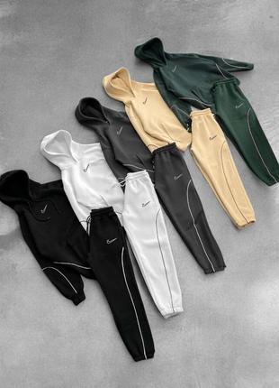 Спортивний костюм nike