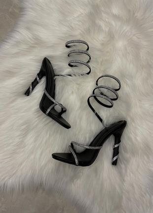 Босоніжки зі стразами