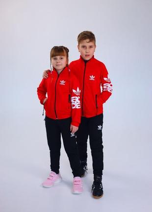 Дитячі спортивні костюми adidas від 6 до 14 років , seasons