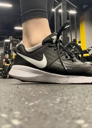 Nike кроссовки женские мега легкие сетка спорт фитнес зал