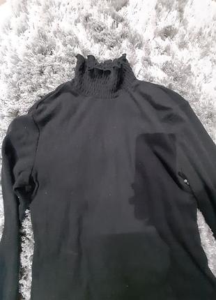 Водолазка с ажурной горловиной