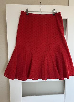 Красивая гипюровая красная юбка хлопок m&co