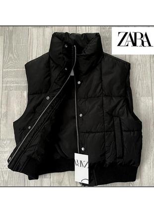 Женский жилет zara утепленный стеганый демисезонный водонепроницаемый черный короткий укороченный жилет женская черная короткая стеганая весна