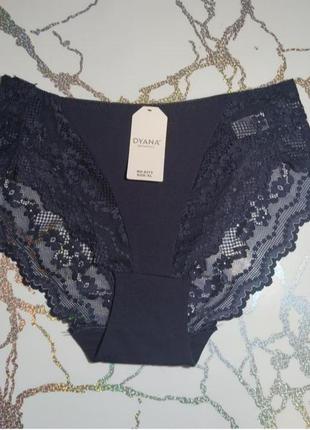 Трусики женские хлопковые высокие с кружевом.