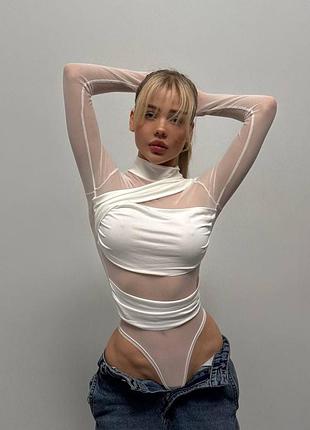 Боді жіноче гарне