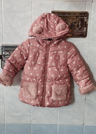Куртка на дівчинку