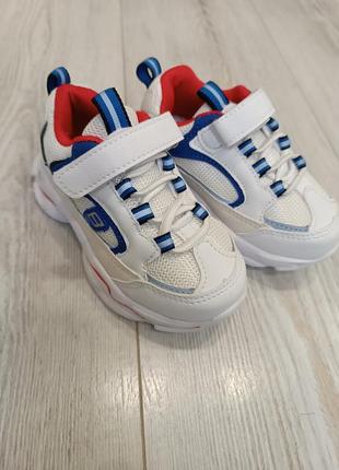 Кросівки білі 22,23,24,25,26,27