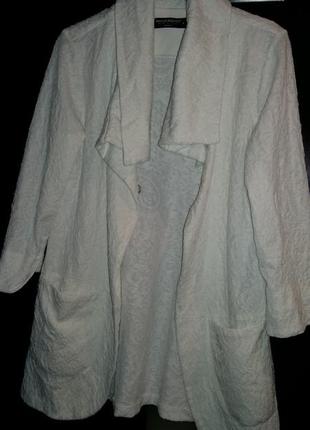 Продам стильный итальянский жакет