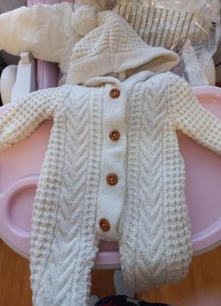 Продам комбинезон, так и не успели одеть новый, но без бирки!