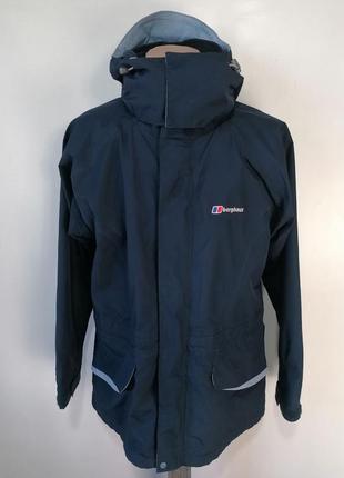Женская мембранная треккинговая куртка berghaus