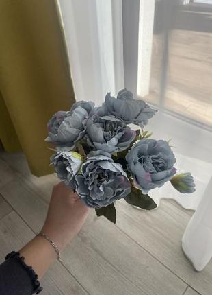Искусственные цветы4 фото