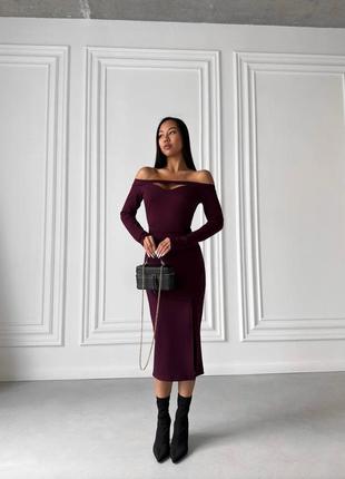 Сукня міді з ефектом утяжки бургунді та чорна
