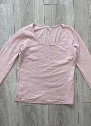 Нежно розовый лонгслив uniqlo