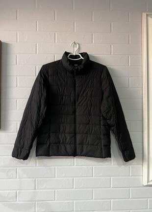 Uniqlo легкая куртка пуховик