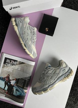 Женские кроссовки asics gel-nyc