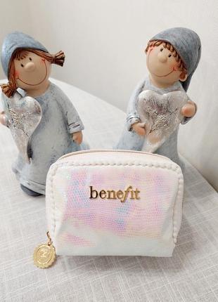 Косметичка  benefit