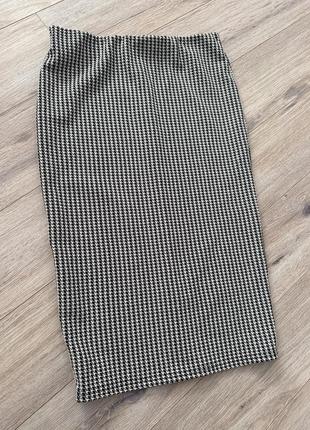 Приталенная карандаш юбка по фигуре гусиная лапка