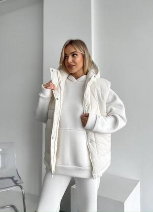Жилетка с капюшоном6 фото