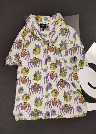 Рубашка год и морти rick and morty & h&m