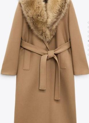 Шикарне пальто zara