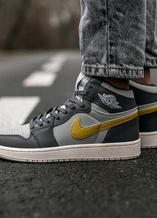 Жіночі кросівки air jordan retro 1