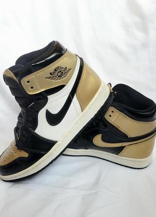 Кросівки nike air jordan 1 retro high og nrg gold toe2 фото