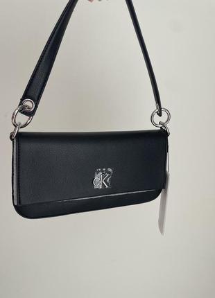 Сумка хобо багет calvin klein оригинал черная