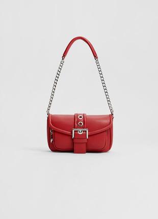 New стильна червона сумка кросбоді stradivarius сумочка з ланцюжком ременем