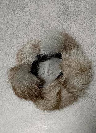 Резинка на волосся з хутра норки.