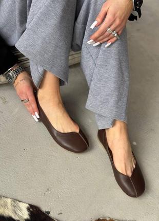 Шкіряні жіночі коричневі туфлі балетки з натуральної шкіри