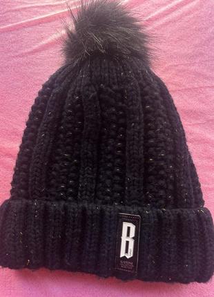 Шапка для девушки женщины