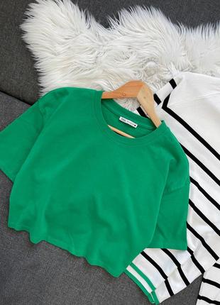 Зеленая футболка zara