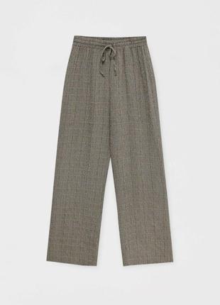 Брюки женские. новые. размер s. pull & bear