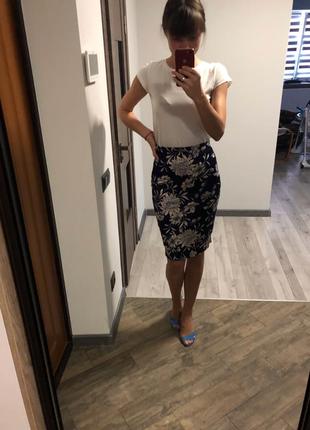 Атласна спідничка в квітковий принт від zara. акція!!!! 1 1= 3️⃣ 🎁🎉