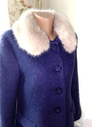 Брендовое пальто love 56 шерсть, размер s