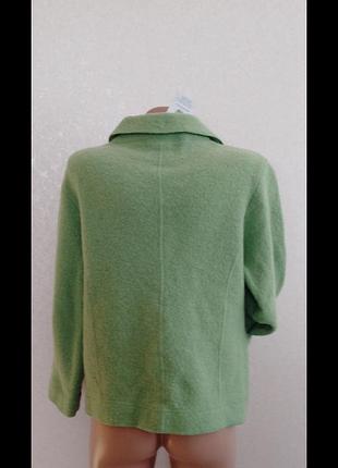 Фирменая кофта 42