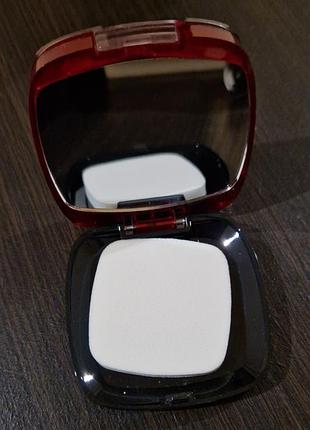 Снижка 60% косметика l'oreal лот, тени, карандаш,тональный,консилер,праймер,помада, сыворотка